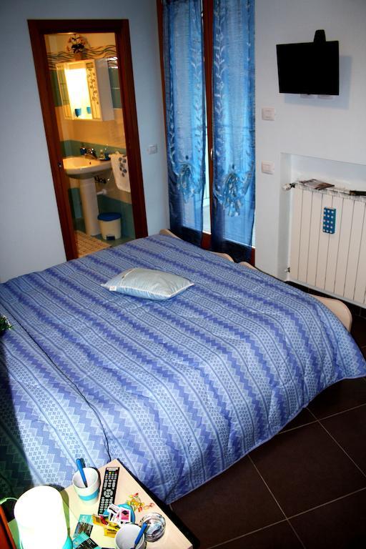 B&B Notte E Di Monasterolo del Castello Стая снимка